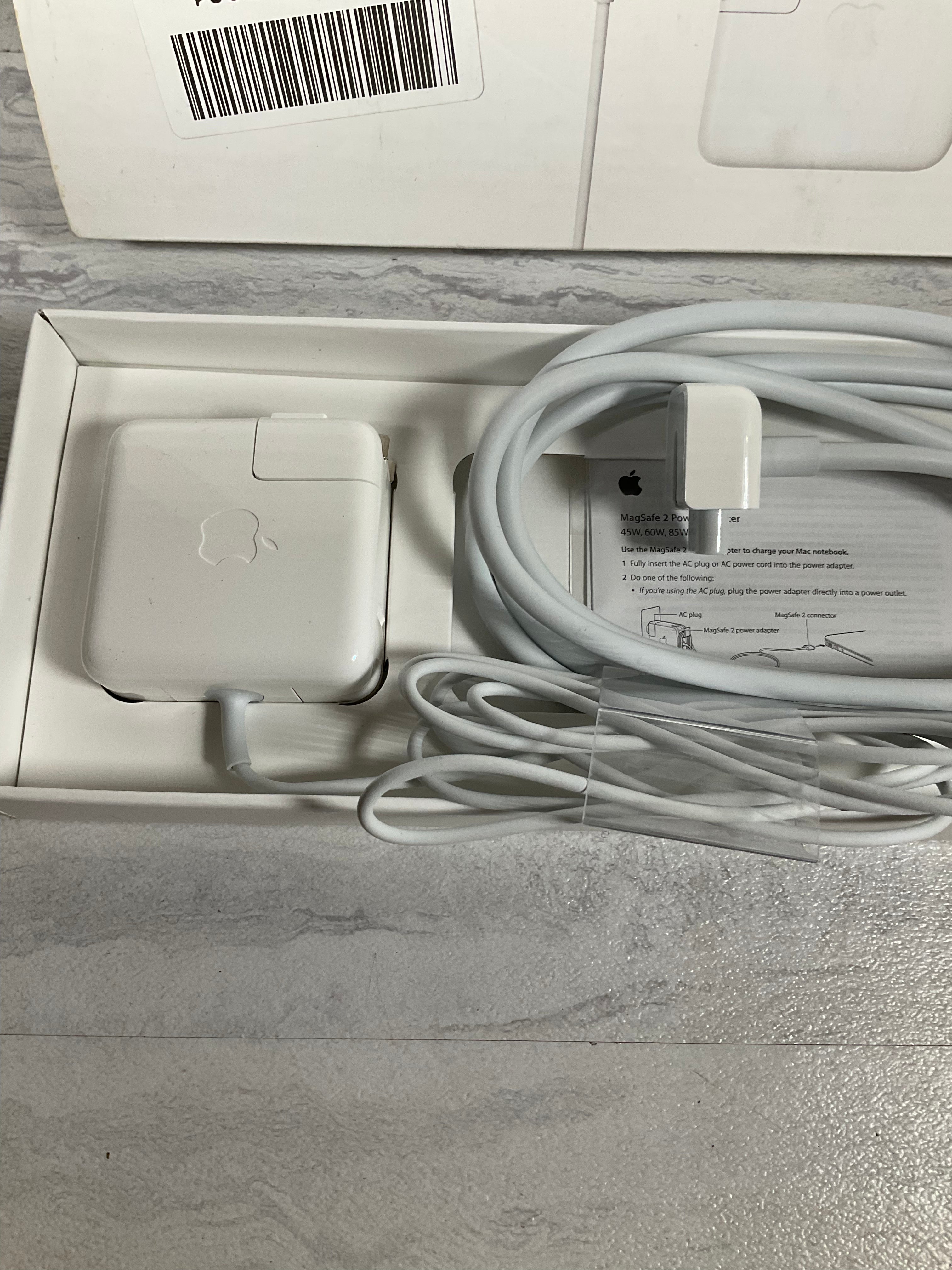 Apple 45W MagSafe 2 Power Adapter (for MacBook Air) (6994946687159)